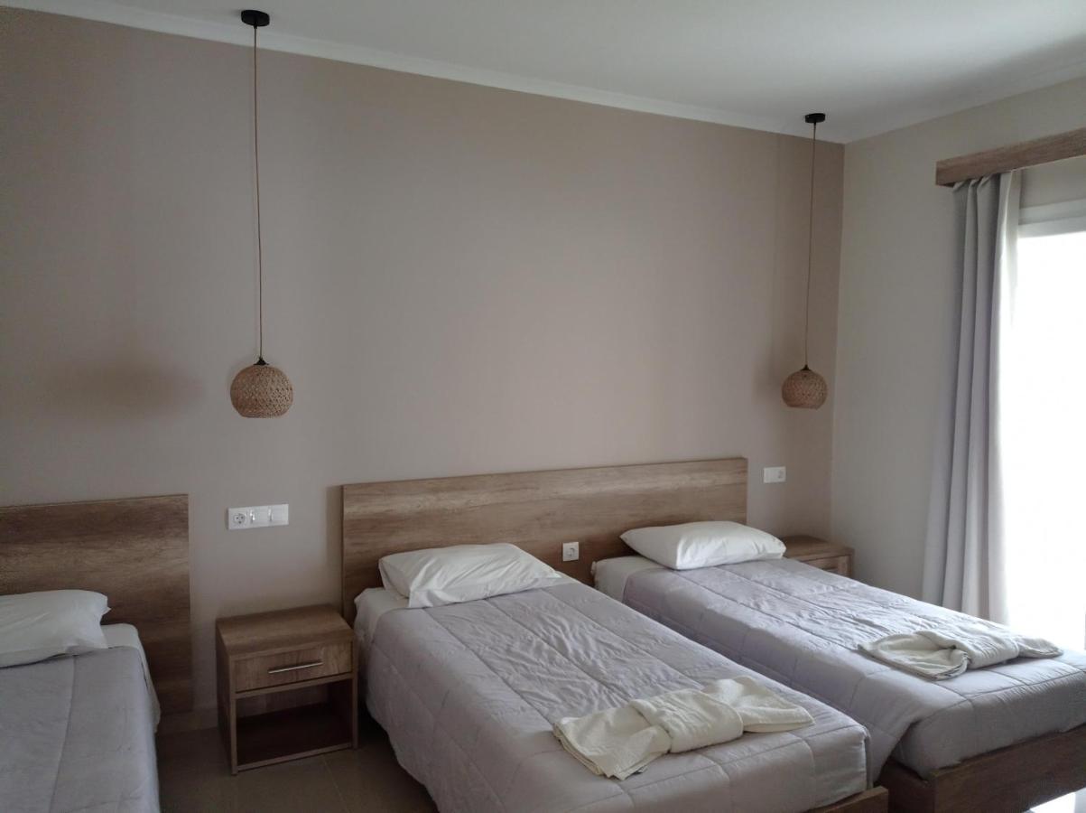 Cavo D' Oro Complex *
